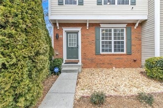 Building Photo - 9155 Nesbit Ferry Rd