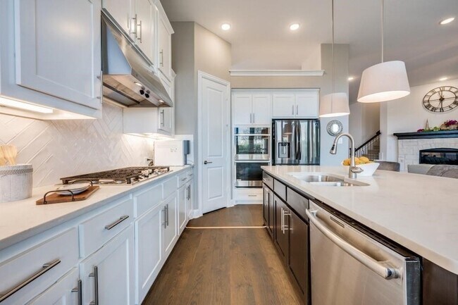 Foto del edificio - 3970 Sweet Clover Dr