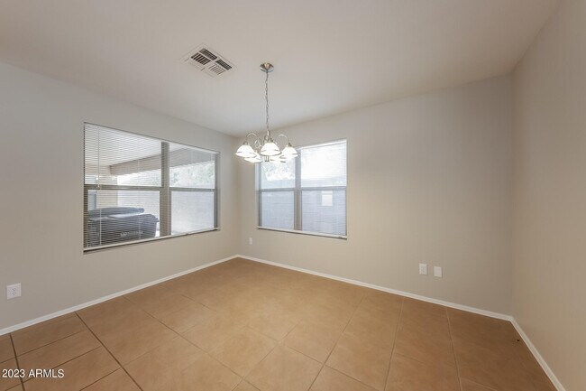 Foto del edificio - 18611 North 22nd St