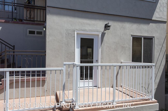 Foto del edificio - 7433-7433 Herschel Ave