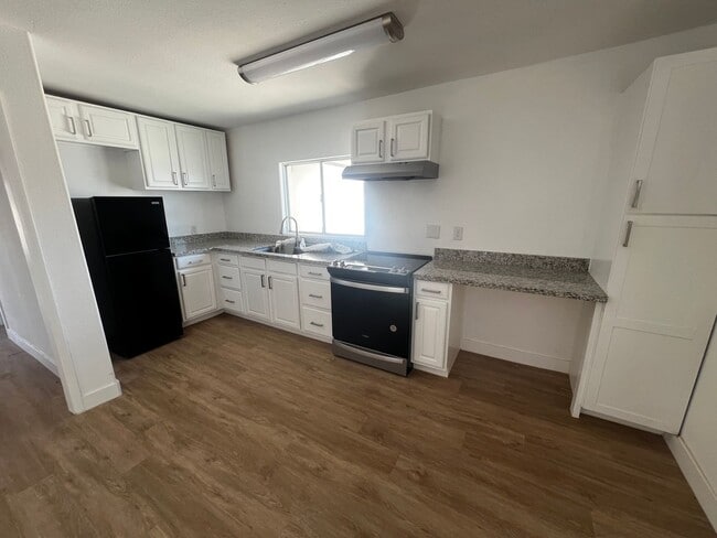 Building Photo - Updated 2 Bedroom Home with Finished 2-Car Garage – Easy Highway Access | 29 Palms (Wonder Valley)
