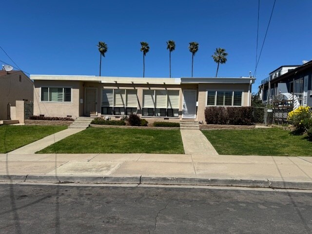 Foto principal - 4832 Jumano Ave