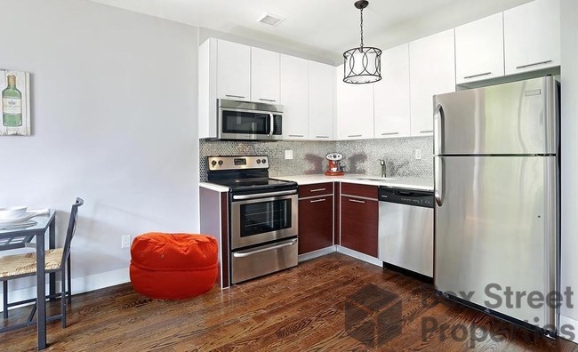 Foto del edificio - 186 Throop Ave