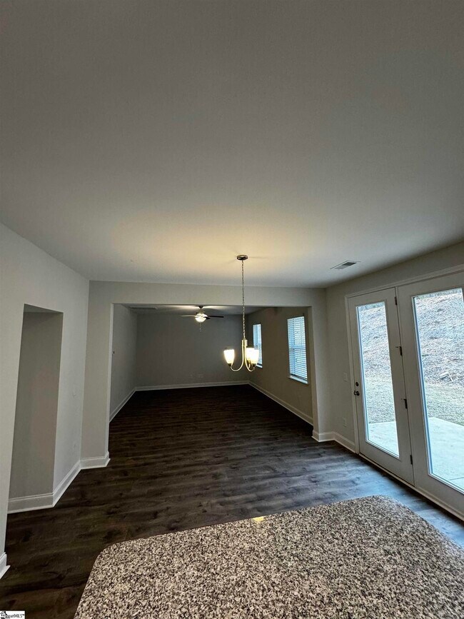 Building Photo - 301 Woodgate Wy