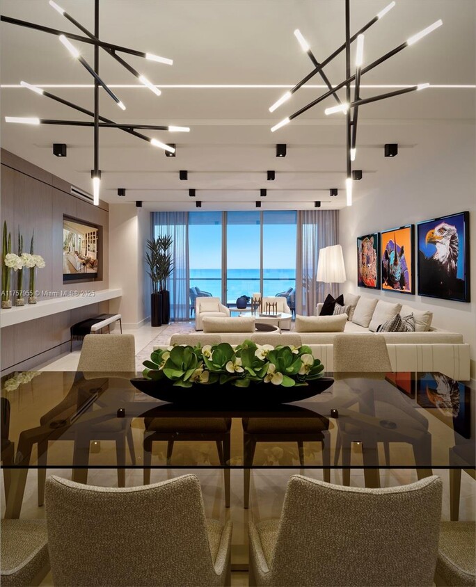 Foto principal - 18501 Collins Ave