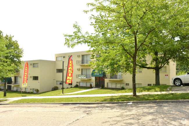 Building Photo - Airy Woods Apartments