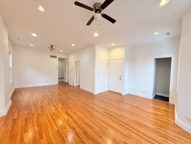 Foto del edificio - 4307 W Kamerling Ave