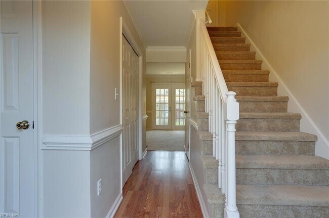 Foto del edificio - 1229 Mabry Mill Pl