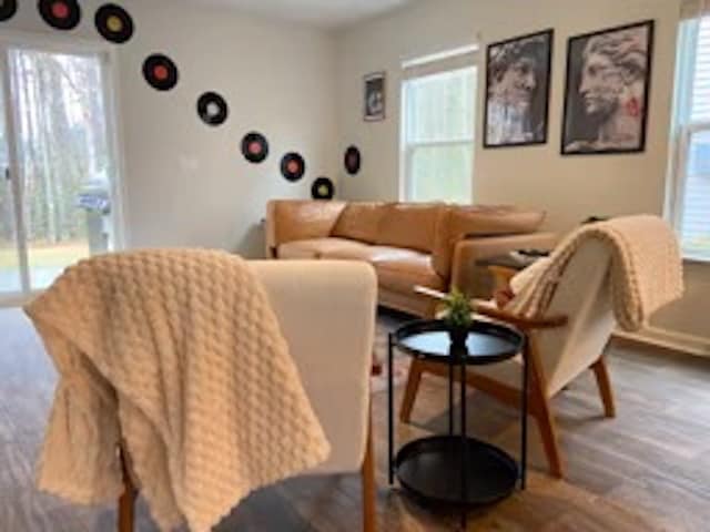 Foto del edificio - 125 E Sunrise Ln