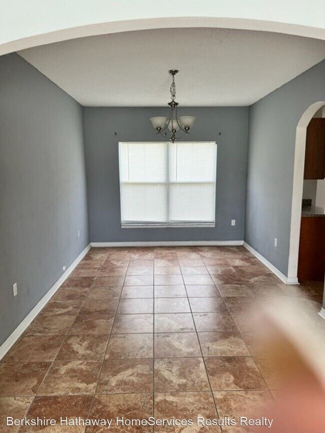 4 br, 2.5 bath House - 750 Cockatoo Ct photo'