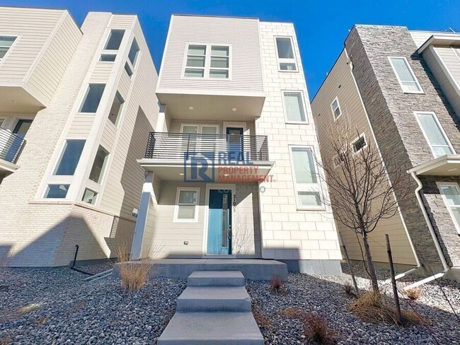 Photo - 21005 E Quincy Dr House