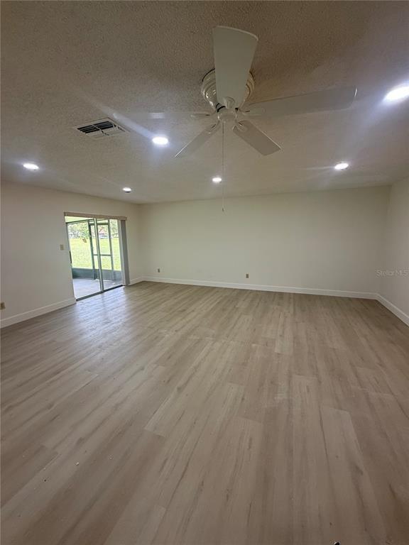 Building Photo - 10719 Lazy Lake Dr