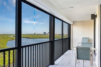 Building Photo - 17 Bluebill Ave