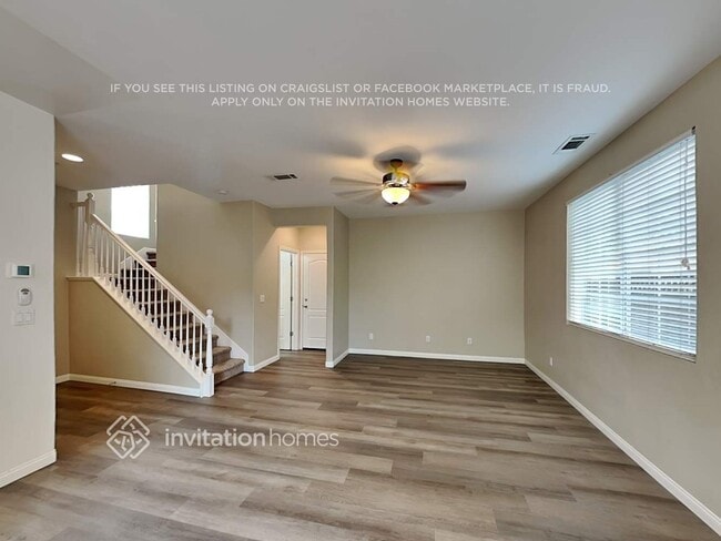 Building Photo - 815 Equinox Loop