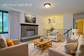 Building Photo - 481 W Eagle Lake Dr