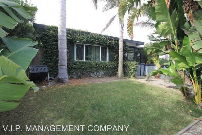 Building Photo - 225 San Clemente St