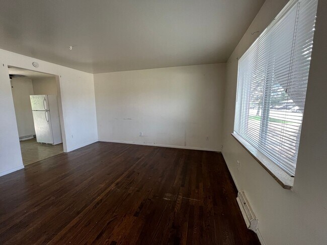 Foto del edificio - 4560 Everett Ct