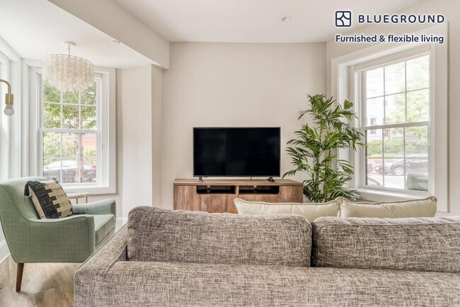 Foto del edificio - 1455 W Street Northwest-FL1-ID841