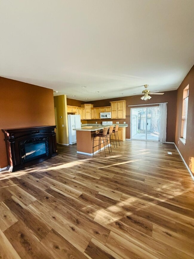 Building Photo - 558 N Tam Rim Dr