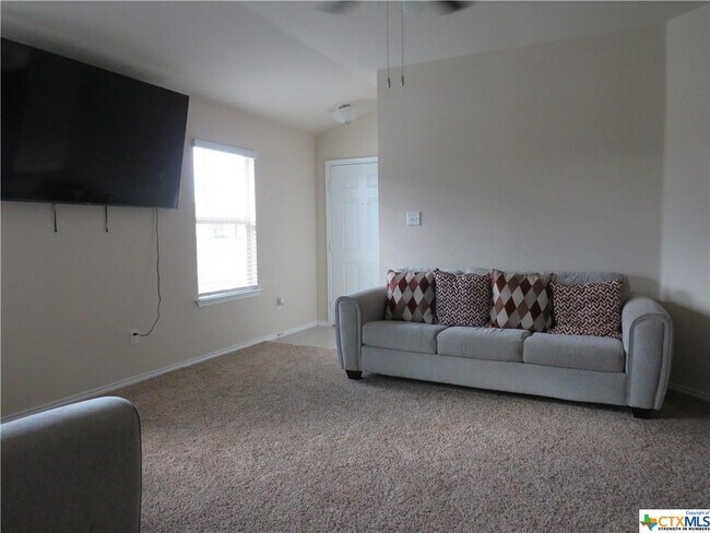 Building Photo - 2505 Creekside Hills Blvd