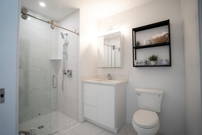 Foto del edificio - 238 Deer St