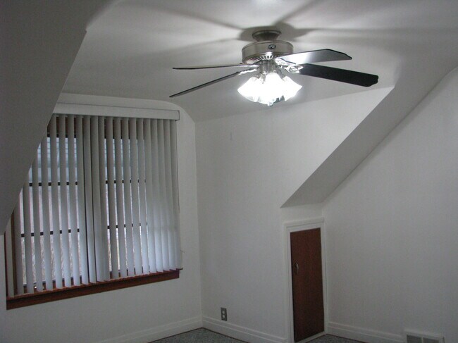 Foto del edificio - 5330 Seneca St