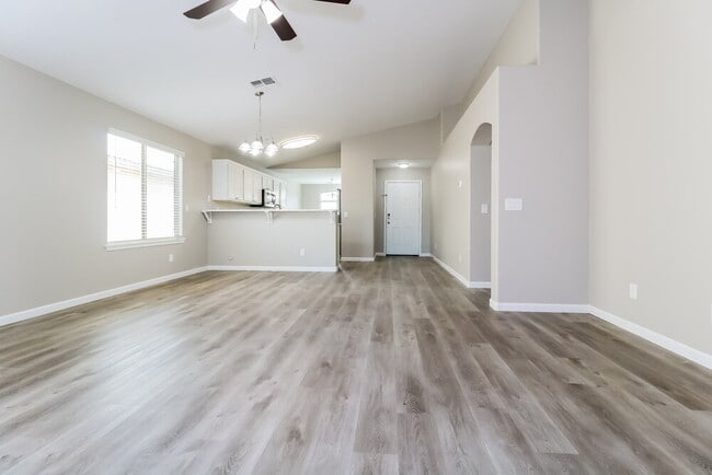 Building Photo - 24997 W Vista Norte St