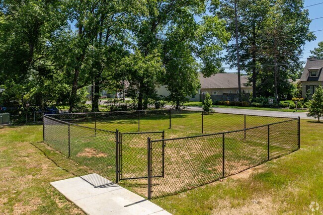 Parque para perros - Cannondale Court