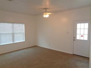 Foto del edificio - 10134 Berrybriar Ln