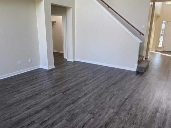 Building Photo - 3603 W Pine Orchard Dr