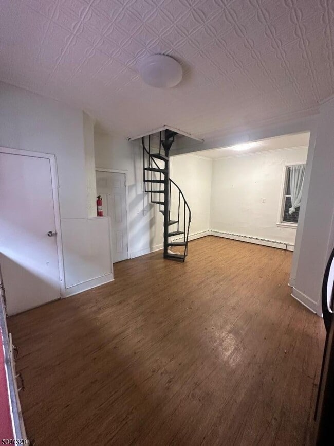 Building Photo - 205 Parker Ave