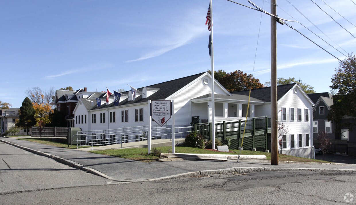 3 Beacon St, Haverhill, MA 01832 Apartments in Haverhill, MA