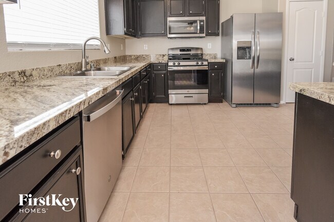 Building Photo - 613 Belsay Castle Ct