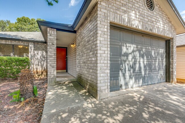 Foto del edificio - 3-BEDROOM IN LONG CREEK