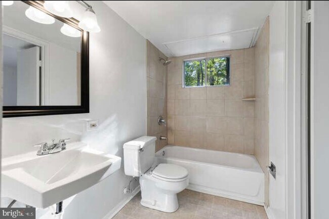 Foto del edificio - 2514 Fauquier Ln