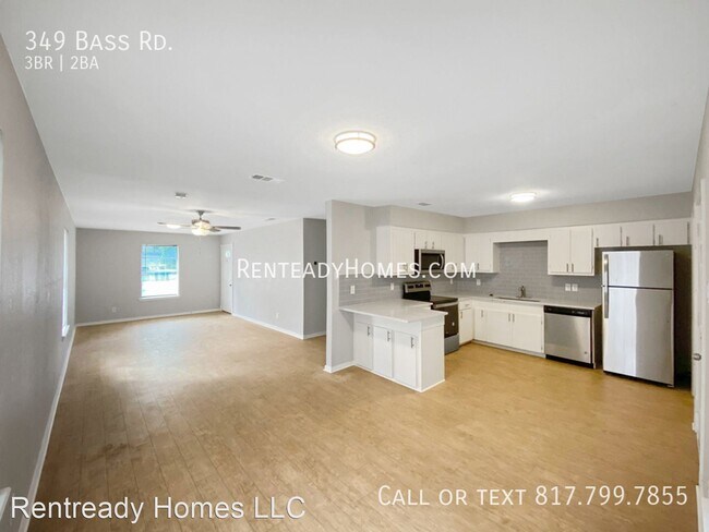 Foto del edificio - 3 br, 2 bath House - 349 Bass Rd