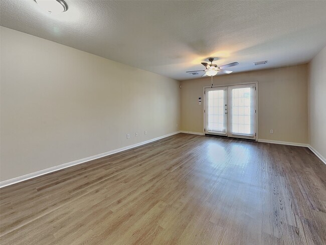 Building Photo - 11814 E Galwan Cir