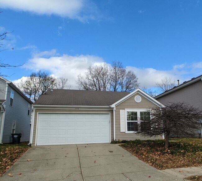 Building Photo - Charming 2 bedroom 2 bath home in Greenwoo...