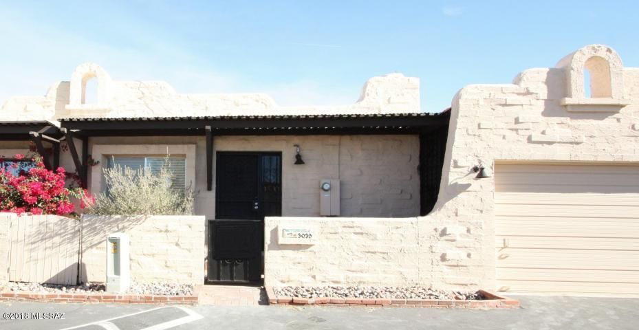 Foto principal - 3039 S Carmona Dr