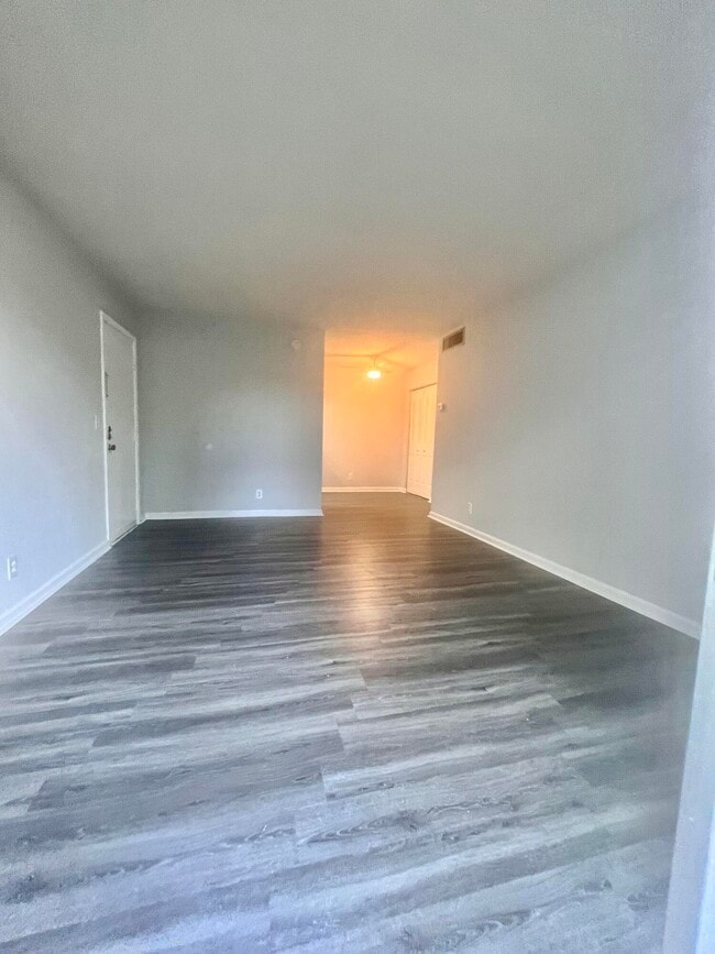 Foto del edificio - 1500 N Congress Ave