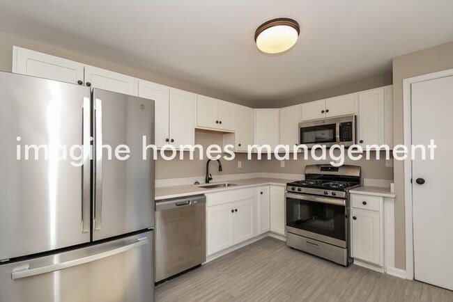 Building Photo - Pet-Friendly 3 Bedroom Home in Anderson To...