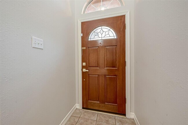 Building Photo - 4727 N Cashel Cir