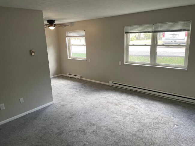 Building Photo - 1829 Miles Ave NW