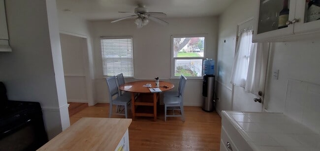 Kitchen/dining - 619 Elvira Ave