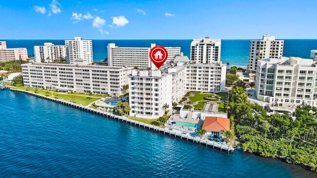 Foto del edificio - 3114 S Ocean Blvd