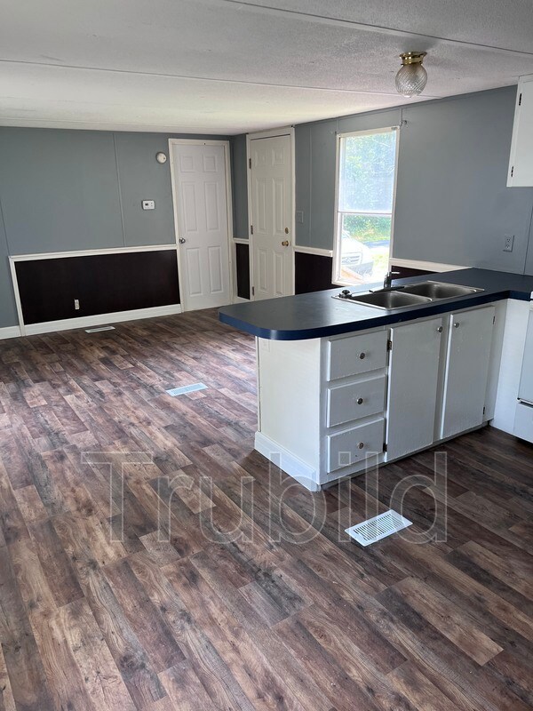 126 Creek Run Dr, Stoneville, NC 27048 House Rental in Stoneville, NC