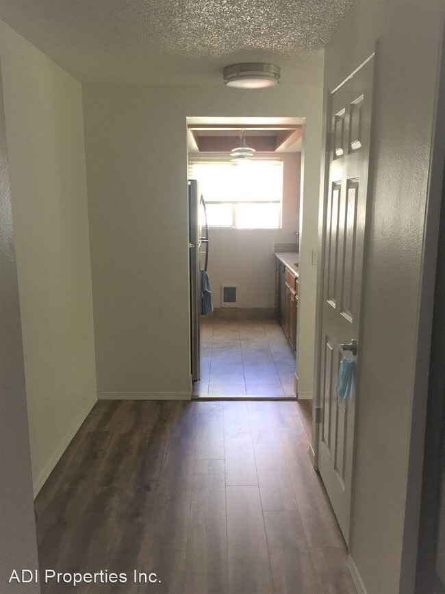 Building Photo - 2 br, 2 bath House - 11744 SW Boones Bend Dr.