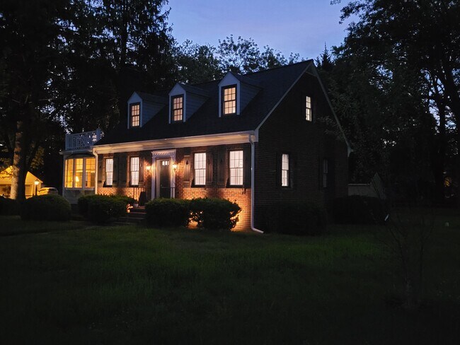 Foto del edificio - 126 Tred Avon Ave