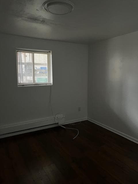 Building Photo - 22 E 48th St
