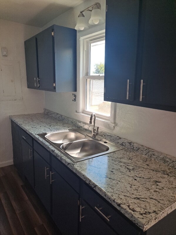 2025 Peach St Unit 2, Portsmouth, VA 23704 Room for Rent in